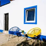 Cozy 3 Bedroom - Close To *