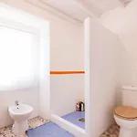 Cozy 3 Bedroom - Close To Vakantiehuis